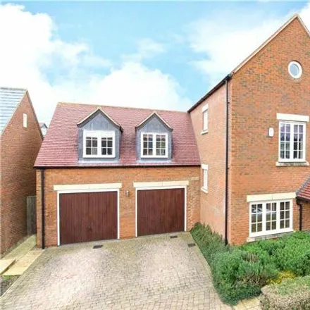 Buy this 5 bed house on Cuckoo Hill Rise in Hanslope, MK19 7HT