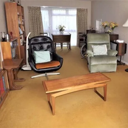 Image 3 - 34 Alcester Drive, New Oscott, B73 6PY, United Kingdom - House for sale