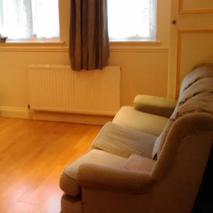 Rent this 1 bed apartment on unnamed road in London, NW9 0BS