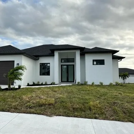 Buy this 3 bed house on 408 Kismet Pkwy E in Cape Coral, Florida