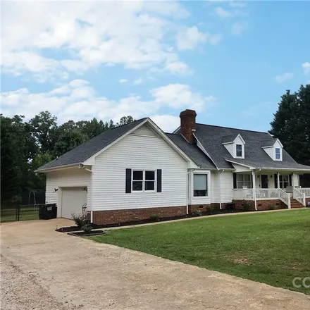 Image 3 - 250 Wesley Amaker Road, York County, SC 29745, USA - House for sale