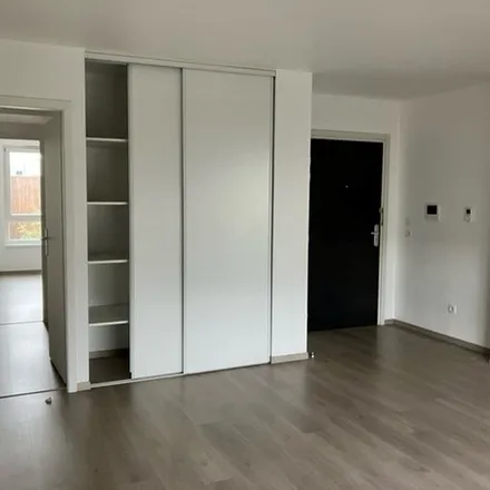 Rent this 4 bed apartment on 31 Rue du Fossé des Tanneurs in 67000 Strasbourg, France