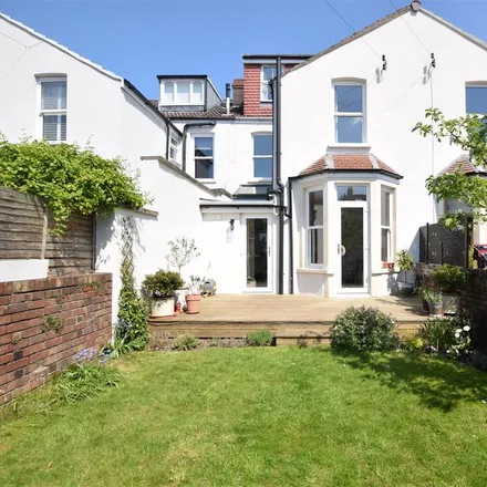 Rent this 5 bed apartment on 22 Halsbury Road in Bristol, BS6 7SR