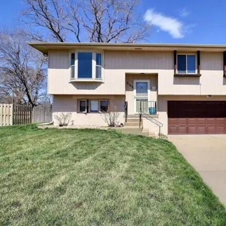Buy this 3 bed house on 2162 East 5th Street in Fremont, NE 68025