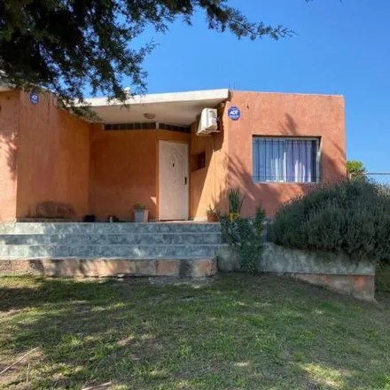 Buy this 2 bed house on Arturo Frondizi in Portón de Piedra, Cordoba