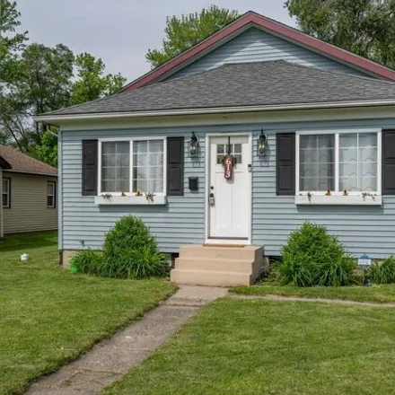 Buy this 3 bed house on 77 South Street in Sandwich, IL 60548
