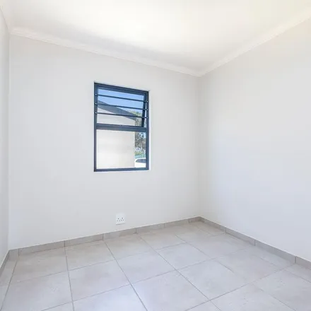 Rent this 3 bed apartment on Buttskop Road in Gaylee, Blue Downs