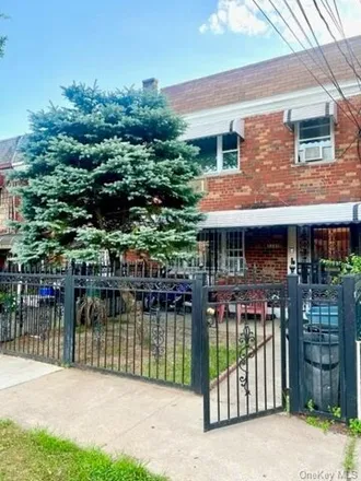 Buy this 5 bed house on 3231 Grace Avenue in New York, NY 10469
