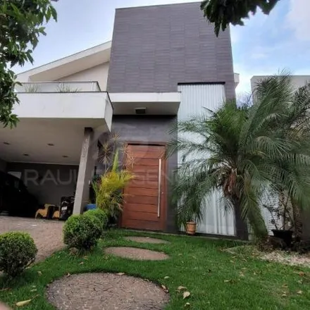 Buy this 3 bed house on Avenida Gil de Abreu Souza 1770 in Esperança, Londrina - PR