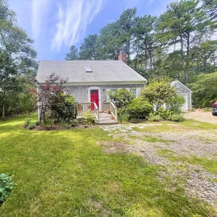 Buy this 3 bed house on 39 Pond View Drive in Oak Bluffs, MA 02557