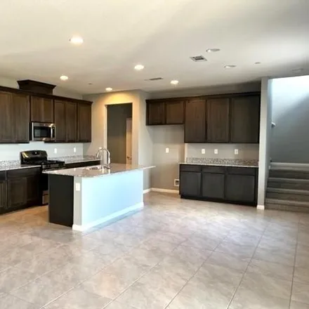 Image 3 - Lunar Effect Street, Las Vegas, NV 89143, USA - Loft for rent