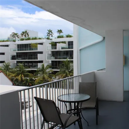 Image 4 - Life House, South of Fifth, 321 Collins Avenue, Miami Beach, FL 33139, USA - Condo for rent