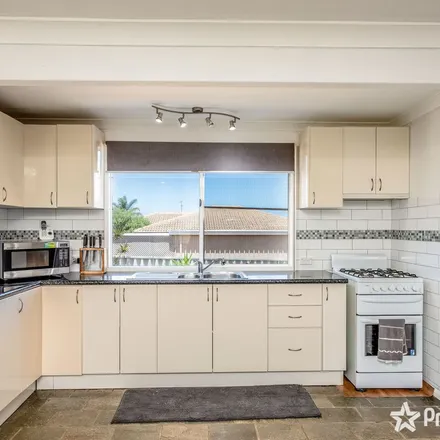 Image 1 - 35 River Drive, Geraldton WA, Australia - Apartment for rent