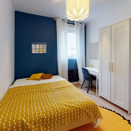 Rent this 1 bed apartment on 49 Avenue de Caen in 76100 Rouen, France