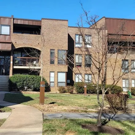 Buy this 2 bed condo on 11206 Chestnut Grove Square in Reston, VA 20190