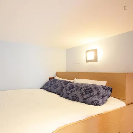Rent this 1 bed apartment on Madrid in La Vía Láctea, Calle de Velarde
