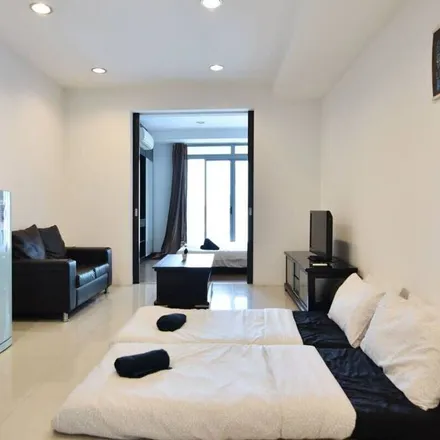 Image 7 - Kuala Lumpur, Jalan Kinabalu, 50000 Kuala Lumpur, Malaysia - Apartment for rent