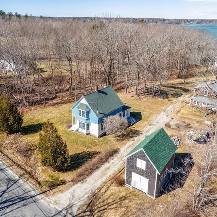 Image 7 - 4 Aarons Wharf Road, Chebeague Island, ME 04017, USA - House for sale