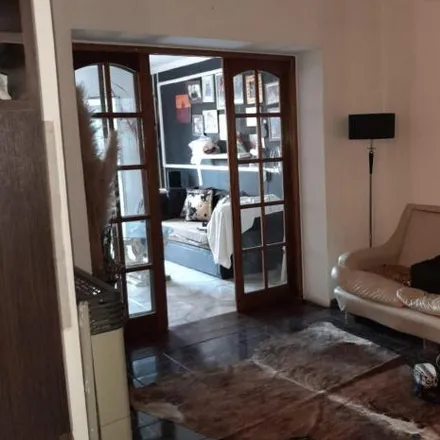 Buy this 3 bed house on Peralta y Tejeda 397 in Residencial Los Robles, Cordoba