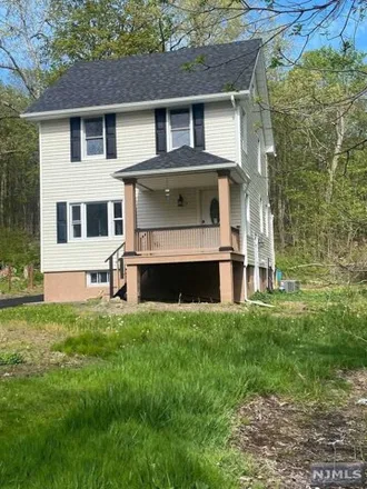 Rent this 3 bed house on 20 Peters Mine Road in Ringwood, NJ 07456