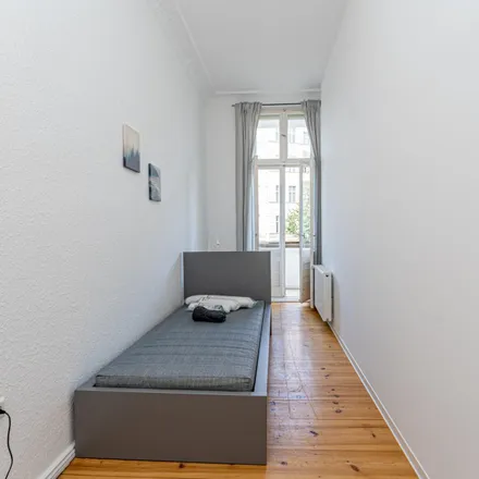 Image 1 - Boxi Spätshop, Boxhagener Straße, 10245 Berlin, Germany - Room for rent
