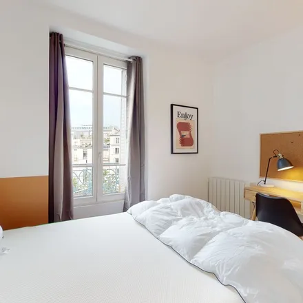 Image 2 - 37v Boulevard Garibaldi, 75015 Paris, France - Apartment for rent