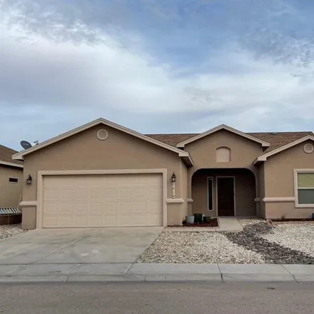 Buy this 3 bed house on 1812 Lanette Drive in Carlsbad, NM 88220