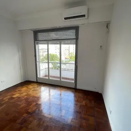 Rent this studio apartment on Montevideo 352 in San Nicolás, Buenos Aires