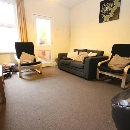 Rent this 4 bed apartment on Beechwood Complementary Medical Centre in 41 Hills Road, Cambridge