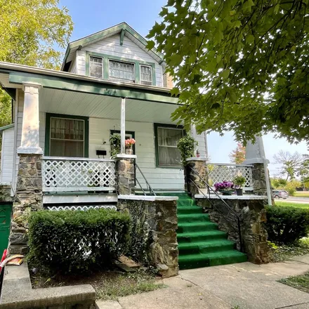 Image 1 - 5605 Woodcrest Avenue, Baltimore, MD 21215, USA - House for sale