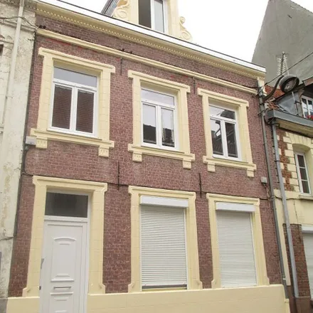 Image 2 - 143 Rue Louis Blanc, 62400 Béthune, France - Apartment for rent