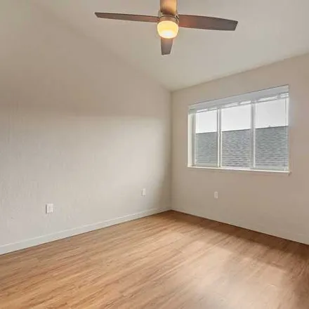 Image 6 - 608 E 2nd Ave, Unit 301 - Apartment for rent