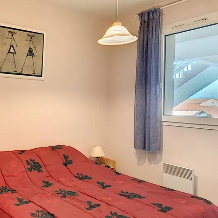 Rent this 2 bed apartment on Rue des Baines in 40480 Vieux-Boucau-les-Bains, France