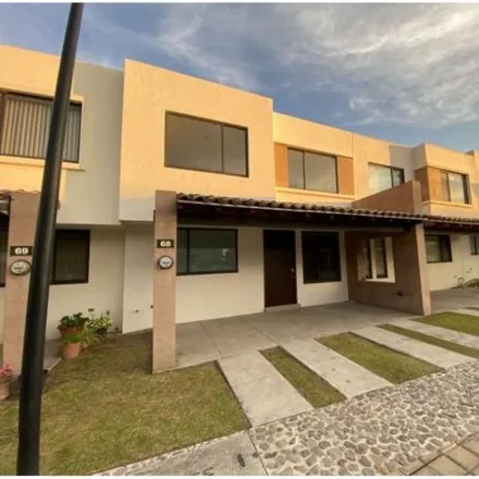 Buy this 3 bed house on Privada Xilitla in Parque Potosí, 72940 Santa Clara Ocoyucan