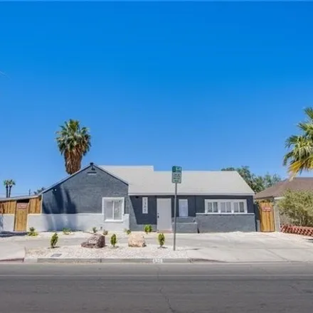 Rent this 4 bed house on 1319 East Oakey Boulevard in Las Vegas, NV 89104