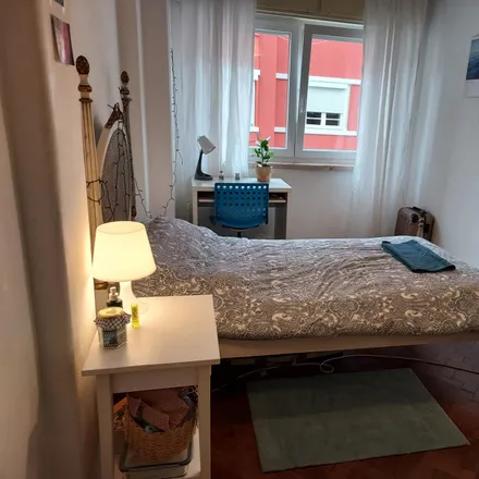 Rent this 3 bed room on Rua José Estevão 127 in 1150-201 Lisbon, Portugal