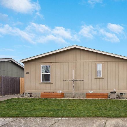 Rent this 3 bed house on 970 Kauai Street Southeast in Salem, OR 97317