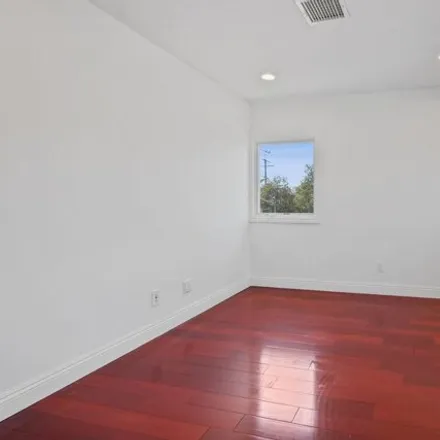 Image 6 - 484 South Hamel Road, Los Angeles, CA 90048, USA - House for rent