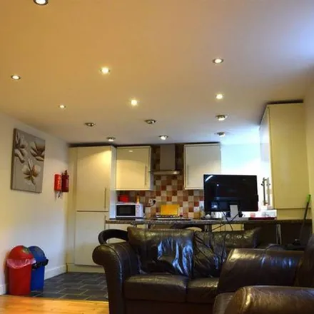 Rent this 2 bed apartment on Belgrave Court (2) in 77 Walter Road, Swansea