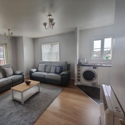 Rent this 3 bed apartment on The Avenue in Darlaston, WS10 8NZ