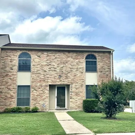 Buy this 3 bed townhouse on unnamed road in Beaumont, TX 77715