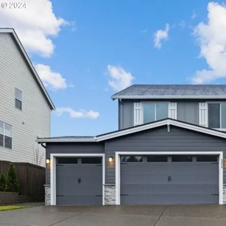 Buy this 4 bed house on Northeast Currin Creek Drive in Estacada, Clackamas County