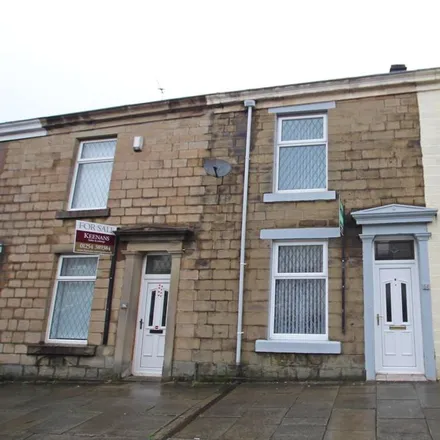 Rent this 2 bed townhouse on Londis in Barnes Street, Clayton-le-Moors