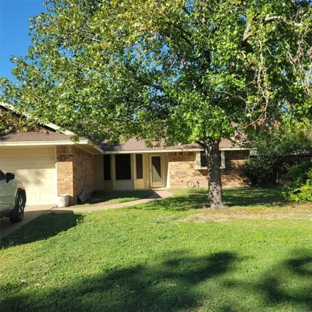 Image 2 - 178 Big Bend Boulevard, Waxahachie, TX 75165, USA - House for rent