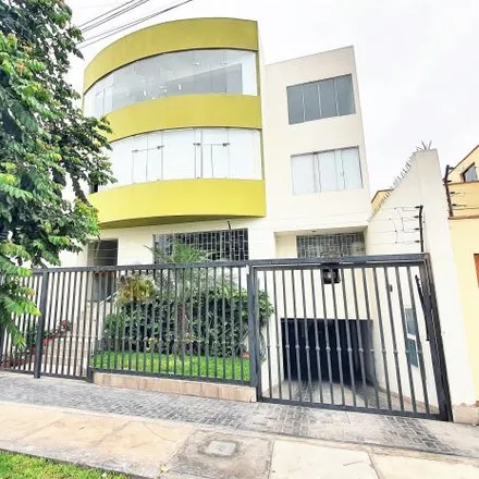 Image 2 - Jirón El Galeón 255, 257, 259, Santiago de Surco, Lima Metropolitan Area 15049, Peru - Apartment for sale