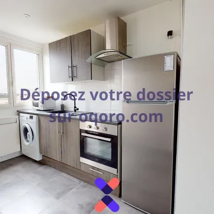 Image 9 - 3 Allée des Cèdres, 69100 Villeurbanne, France - Apartment for rent