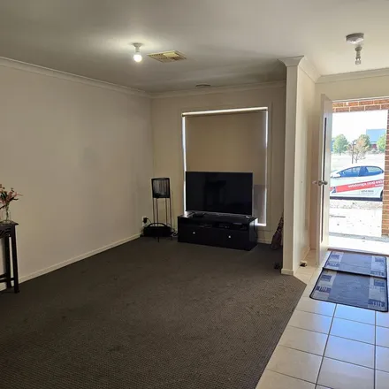 Rent this 4 bed apartment on Derwent Way in West Wodonga VIC 3690, Australia
