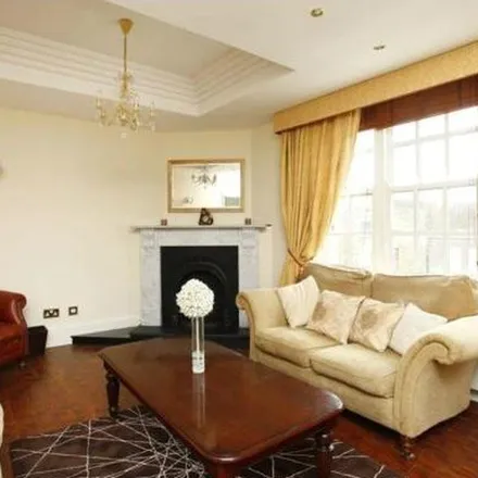 Image 7 - Clifton Court, London, NW8 8HT, United Kingdom - Apartment for rent