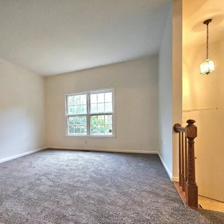 Image 3 - 4707 Gainsborough Drive, Kings Park West, Fairfax County, VA 22032, USA - Townhouse for rent