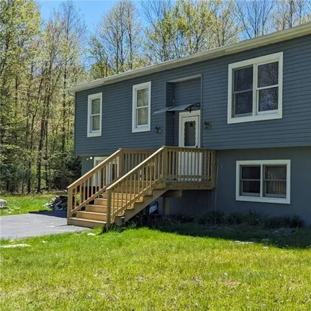 Buy this 4 bed house on 30 Dingle Daisy Road in Village of Monticello, NY 12701